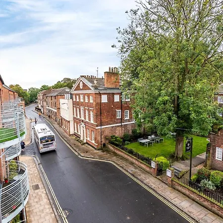 Apartmán Emperors Wharf - Neat 2 Bedroom With Free Parking!